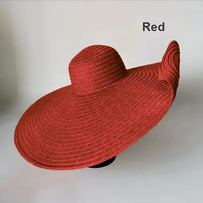 Kırmızı Hasır Şapka