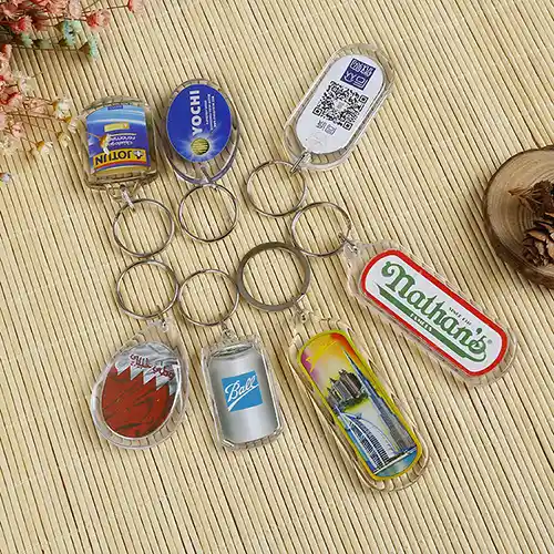 パーソナライズされたアクリルキーホルダー