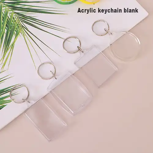 空白のキーホルダーアクリル