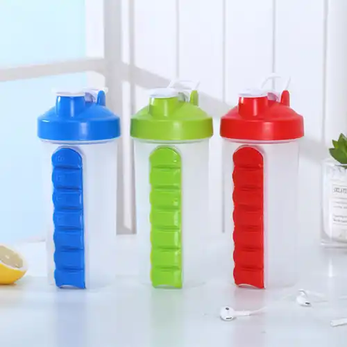 Muoviset ravistinpullot yhdistävät pillerirasiat